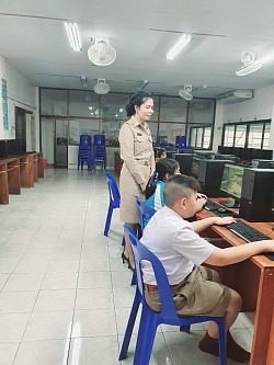 Photos of the event.