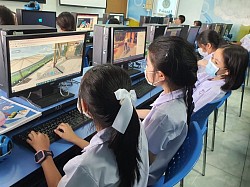 Students practice using AR at spatial.io.