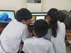 Photos of the event.